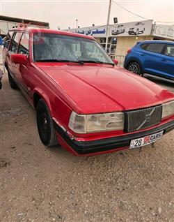 فولفو V90